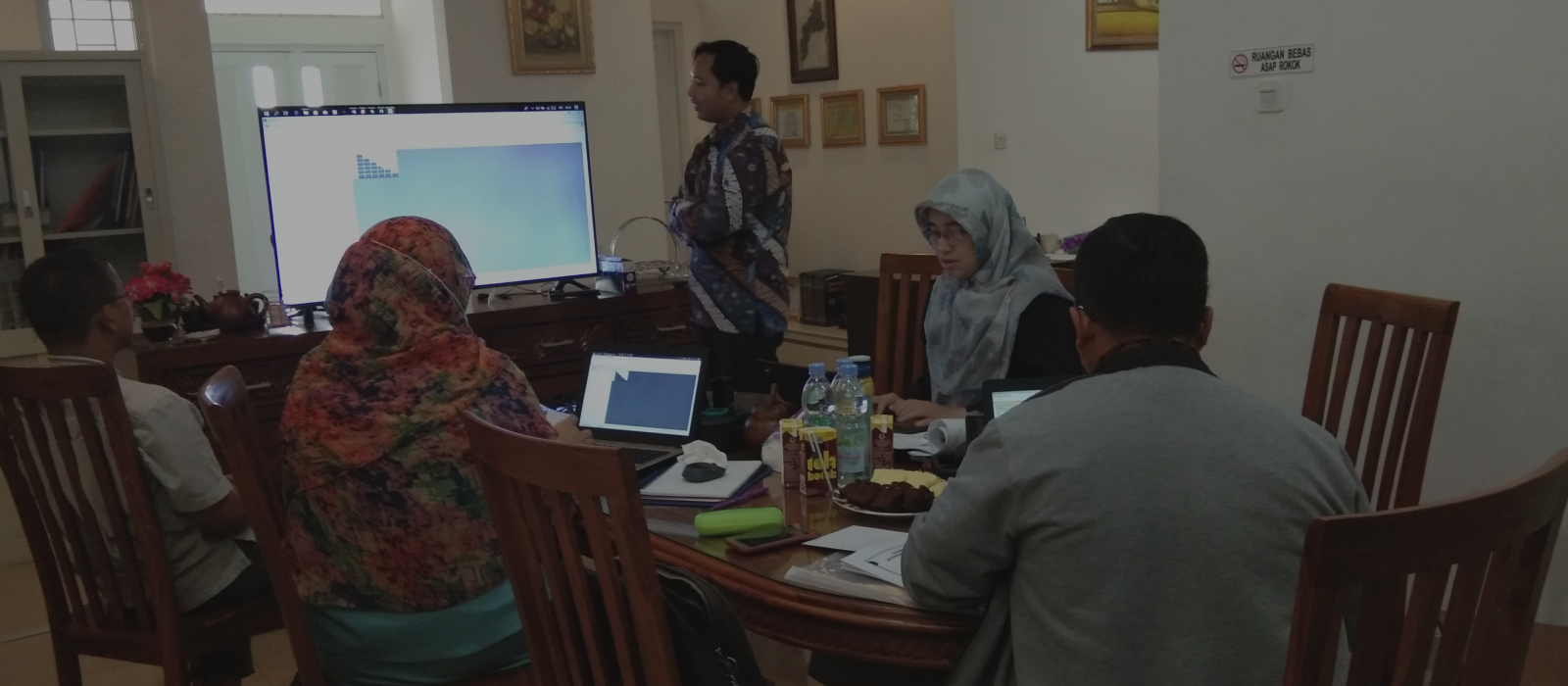 Pusat Sains Pelatihan di Indonesia